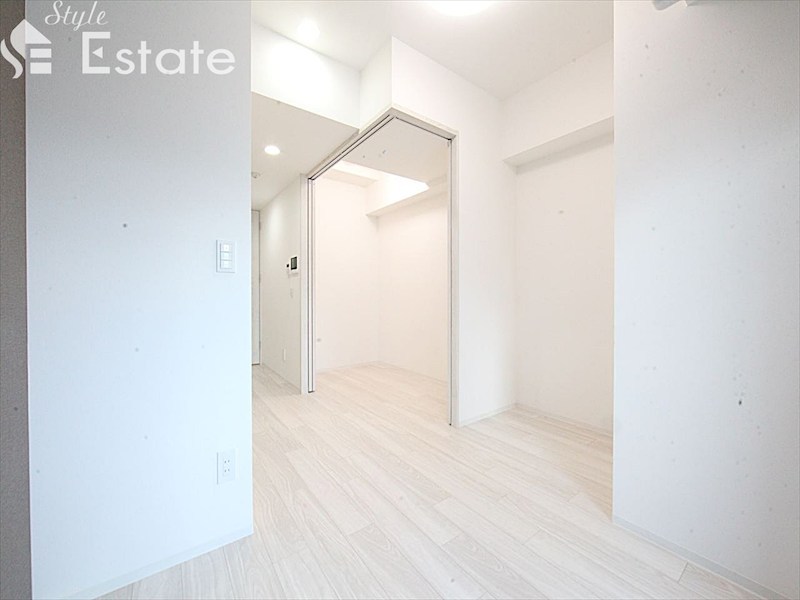 居室・リビング　内装