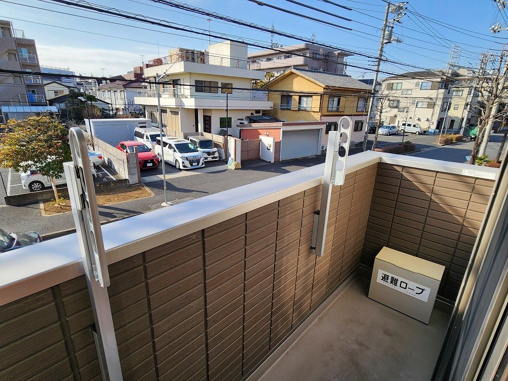 バルコニー　前面棟なし日当り良好※写真は２Ｆ、募集は１Ｆ　外観写真参考