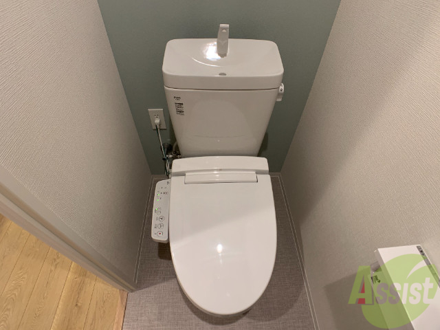 トイレ　トイレはウォシュレット機能付き。シャワートイレは日本の宝。