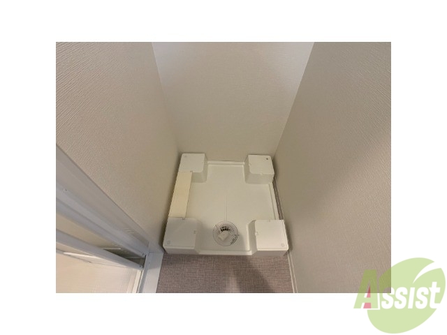 その他設備　洗濯機置場は室内にあるのでもちろんいつでも洗濯できます