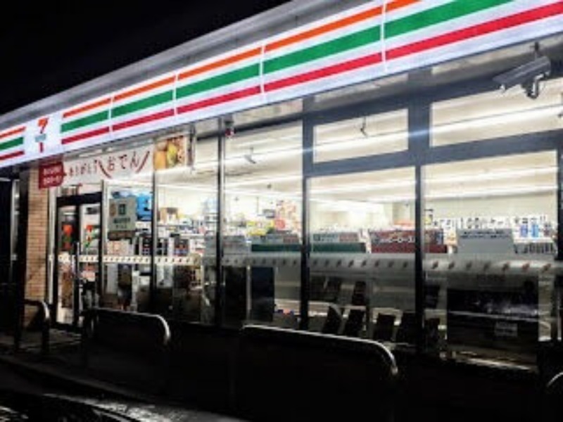 コンビニ　セブンイレブン札幌北24条通り店（コンビニ）まで299m