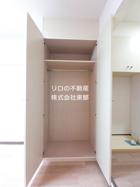京王線 千歳烏山駅 徒歩9分 4階建 築41年の内装写真