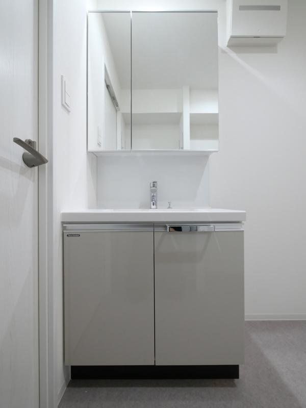 洗面設備　洗面台