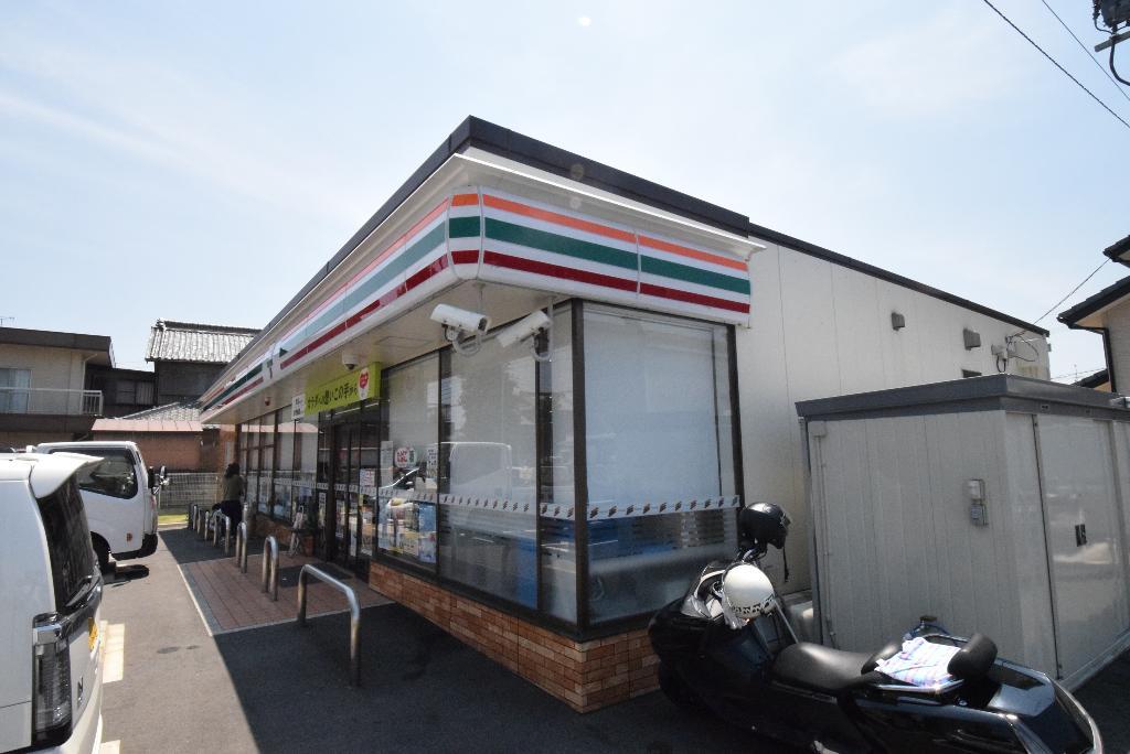 その他　セブンイレブン名古屋小碓4丁目店（その他）まで428m