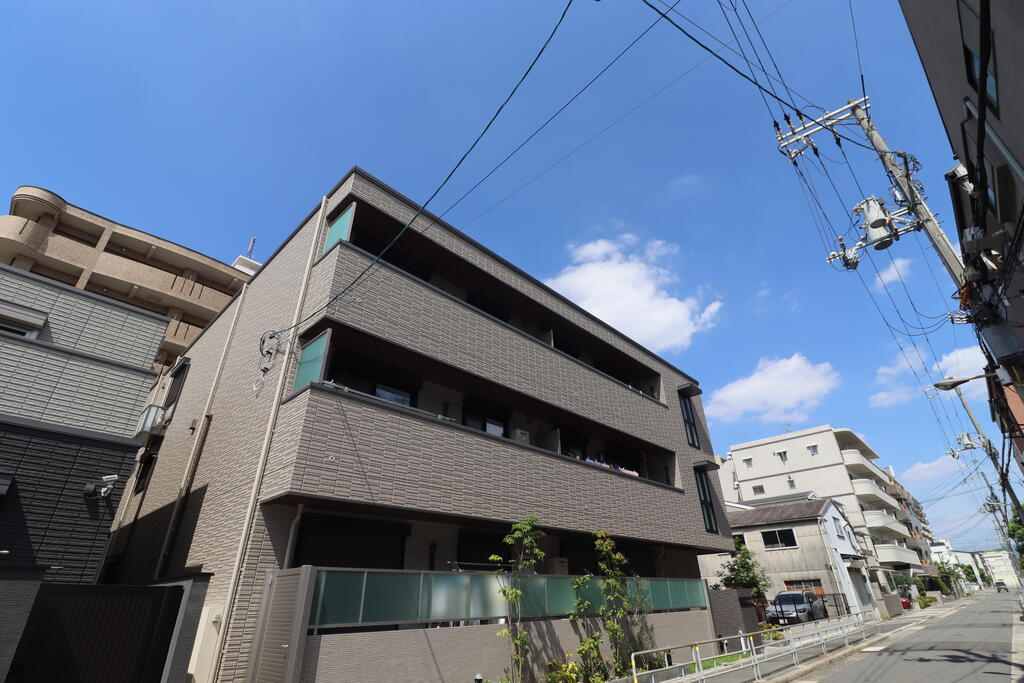 建物外観　外観を撮影