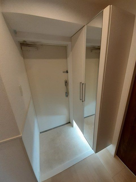 玄関　★玄関、広々スペース★