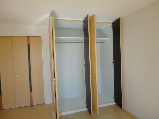 収納　クローゼット