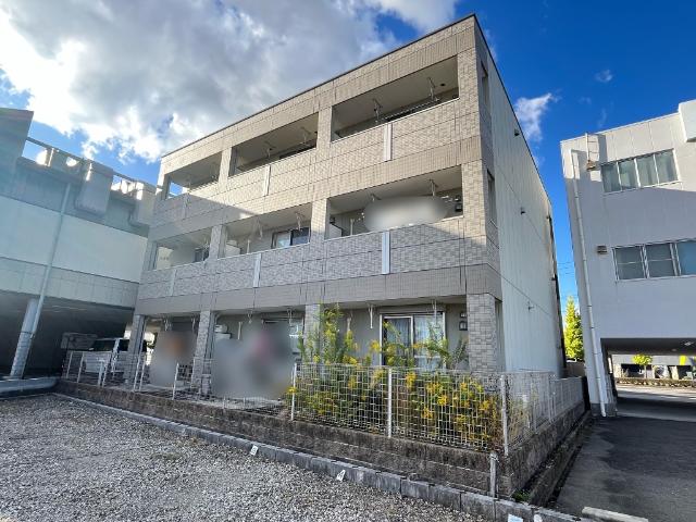 建物外観　外観写真（昼）