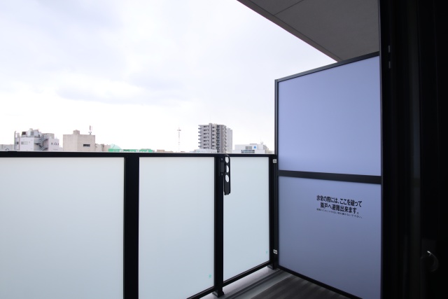 バルコニー　※別室の参考写真の為、現況優先です。