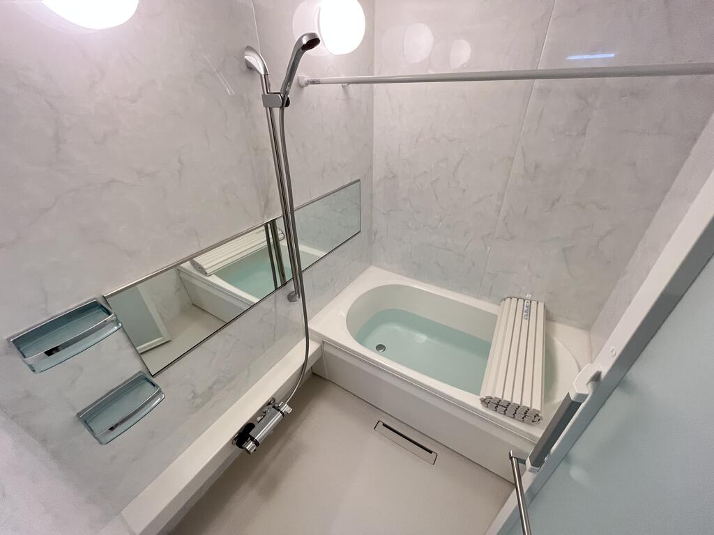 バス・シャワールーム