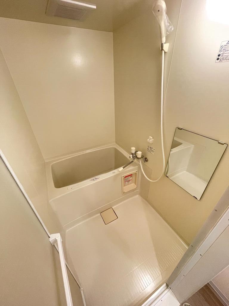 バス・シャワールーム　※反転タイプ