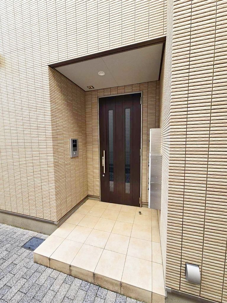 エントランス　エントランス