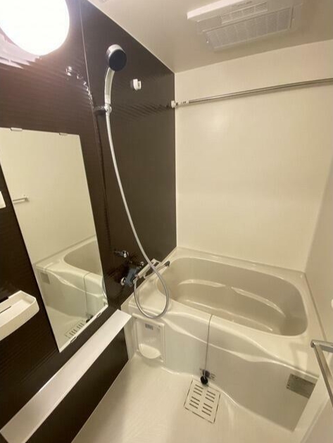 バス・シャワールーム　風呂