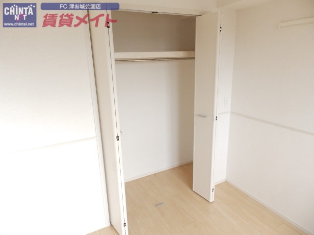 収納　同タイプ写真