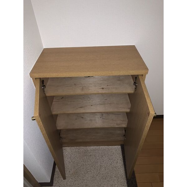 玄関　下駄箱