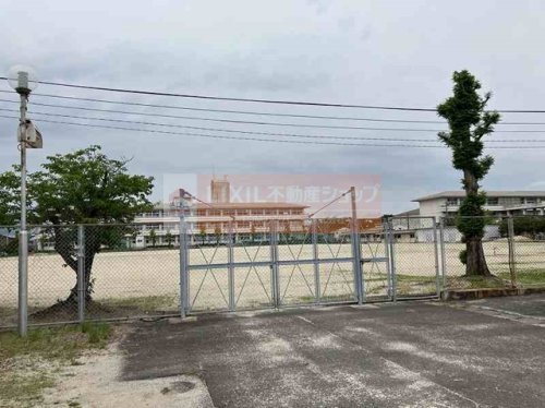 中学校　思斉中学校（中学校）まで1855m