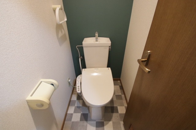 トイレ　別室の参考写真です。※現況優先