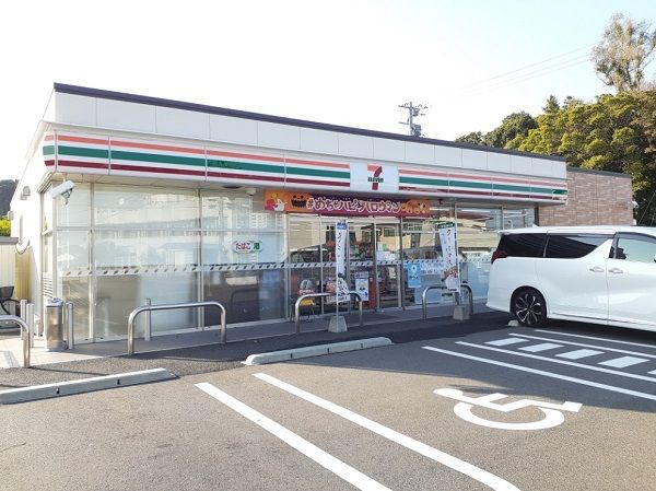 コンビニ　セブンイレブン宮崎下北方町店（コンビニ）まで850m