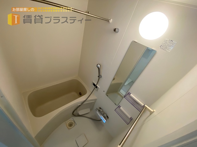 バス・シャワールーム　一日の疲れを癒しましょう