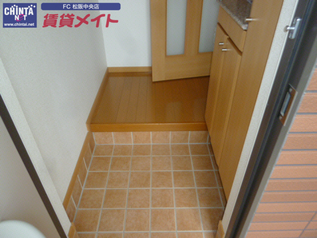 玄関　同型画像参考
