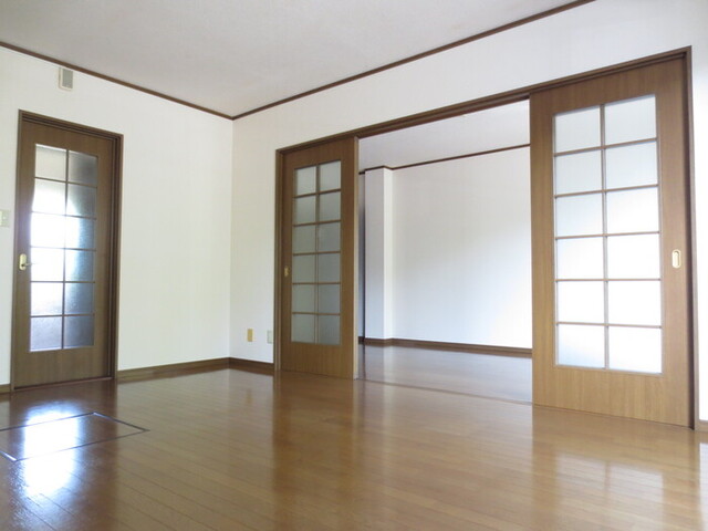居室・リビング　１０５　ＬＤＫ
