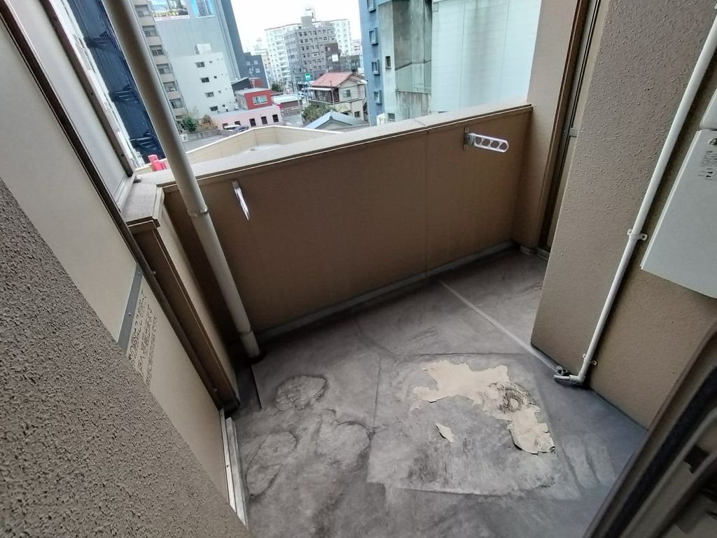 バルコニー　バルコニー