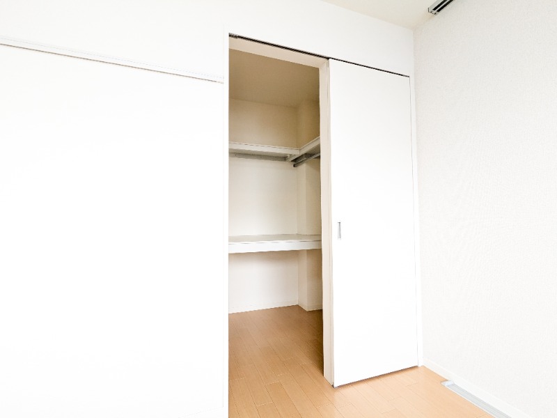 収納　図面と現状に相違がある場合には現状を優先