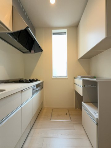 キッチン　※別部屋の室内写真でございます。