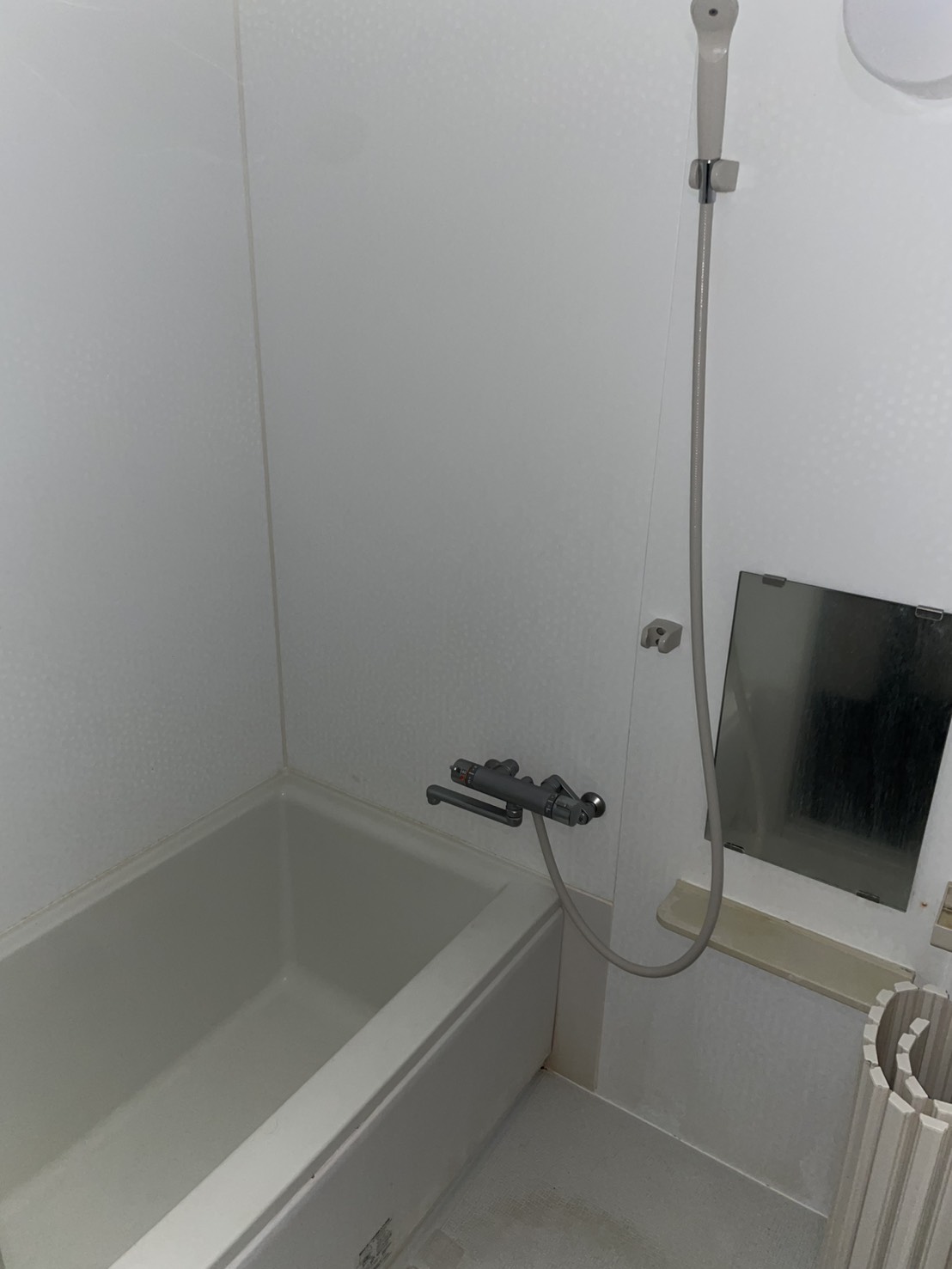 バス・シャワールーム　※別部屋参考写真