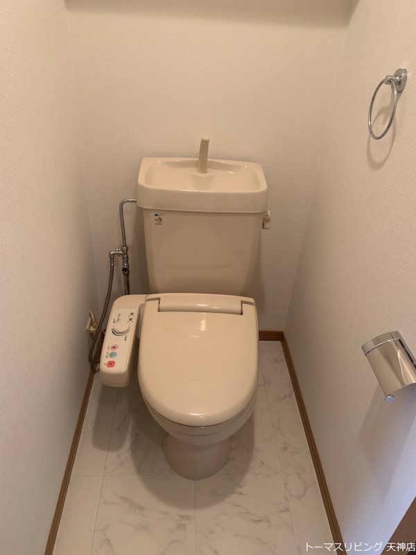 トイレ　※同物件別部屋参考画像