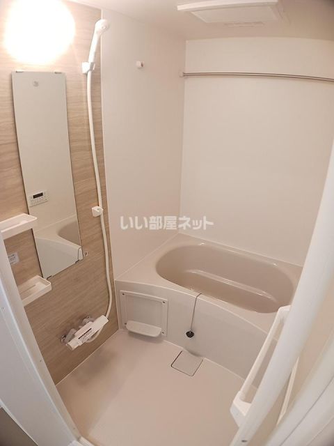 ジーメゾン厚木愛甲カウスの風呂写真