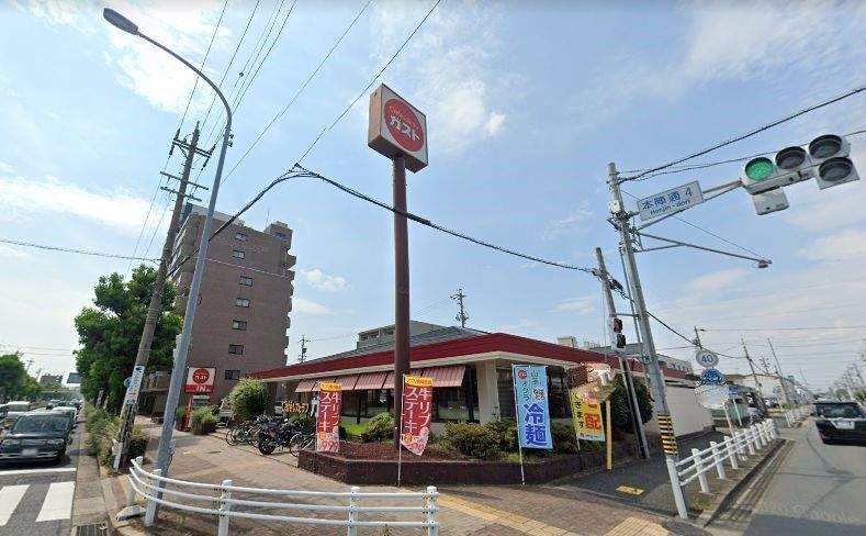 飲食店　ガスト本陣通店（飲食店）まで490m