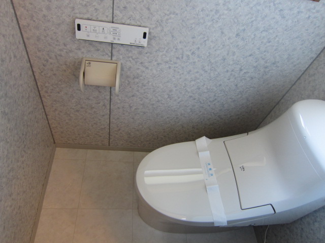 ＪＲ総武線 津田沼駅 徒歩18分 2階建 築27年のトイレ写真