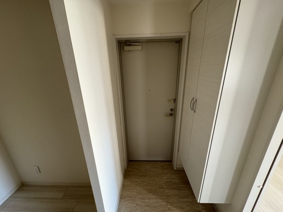 玄関　※別部屋の写真です