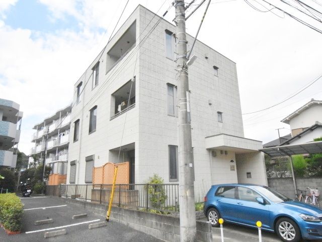 湘南モノレール 湘南深沢駅 徒歩9分 築17年