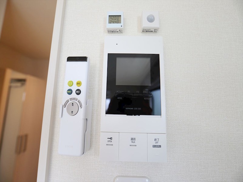 セキュリティ　ＴＶモニター付インターホン　同仕様写真