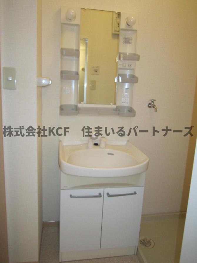 洗面設備　脱衣スペースもあります