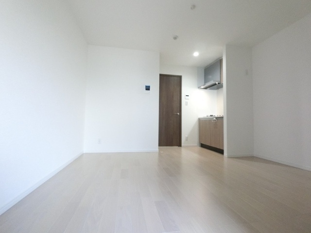 H-maison御幣島IIの居間写真