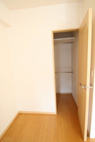 収納　THEパームス南大塚　豊島区南大塚3