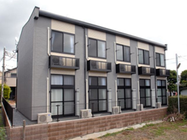 レオパレスAKAYAMAの外観写真