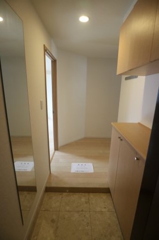 玄関　玄関※別部屋参考写真