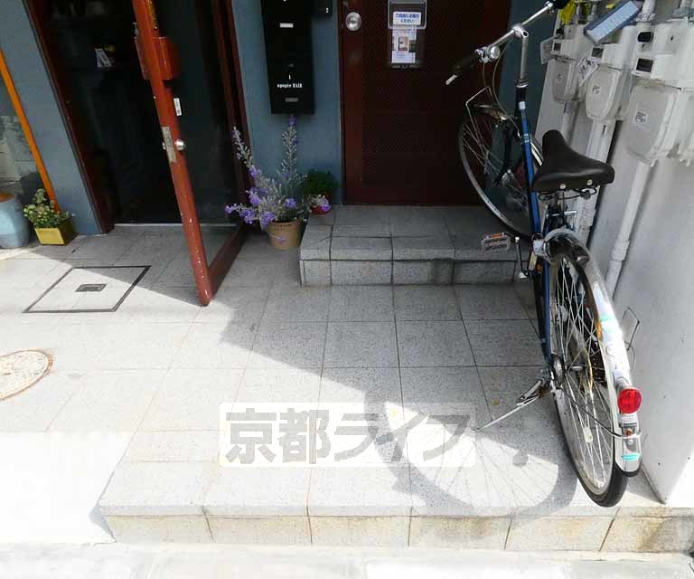 エントランス　入居者はこちらから