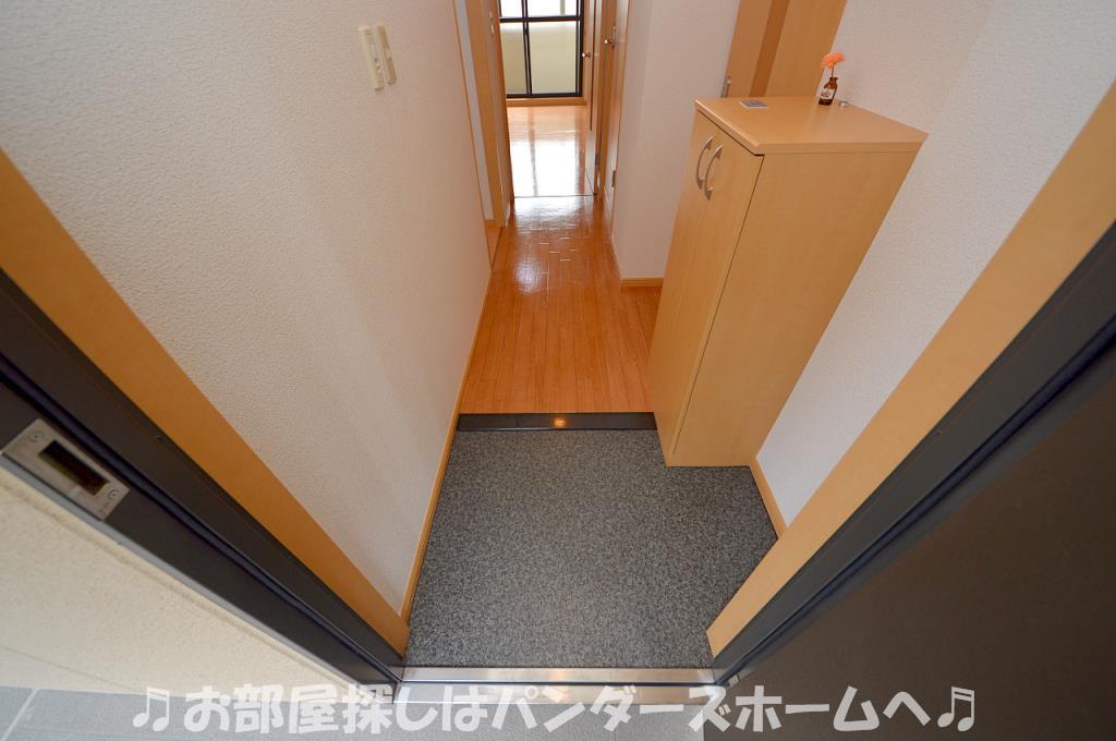 メゾンベルヴェデーレの玄関写真