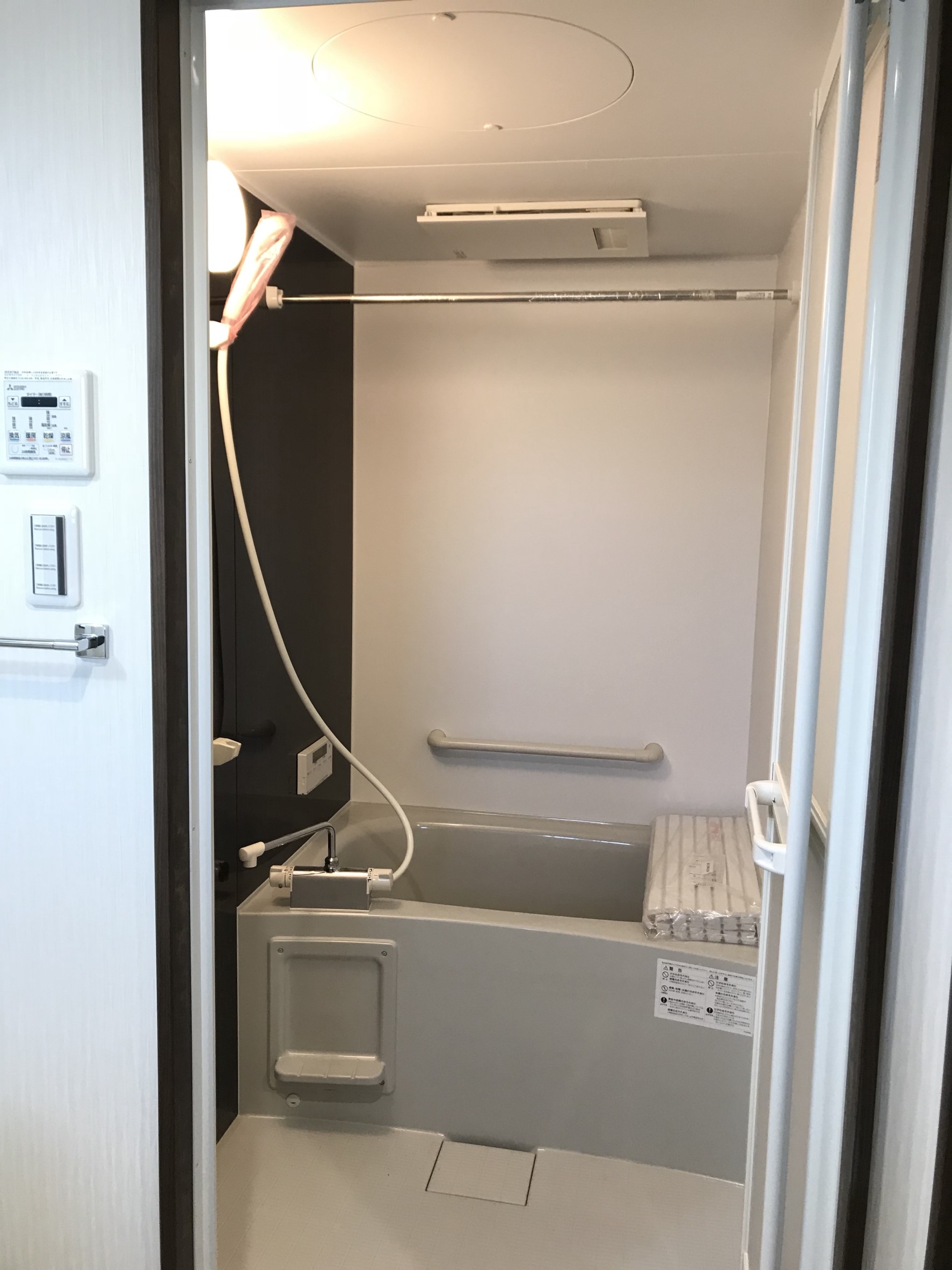 イングレッソ水江 5階建てマンションの風呂写真