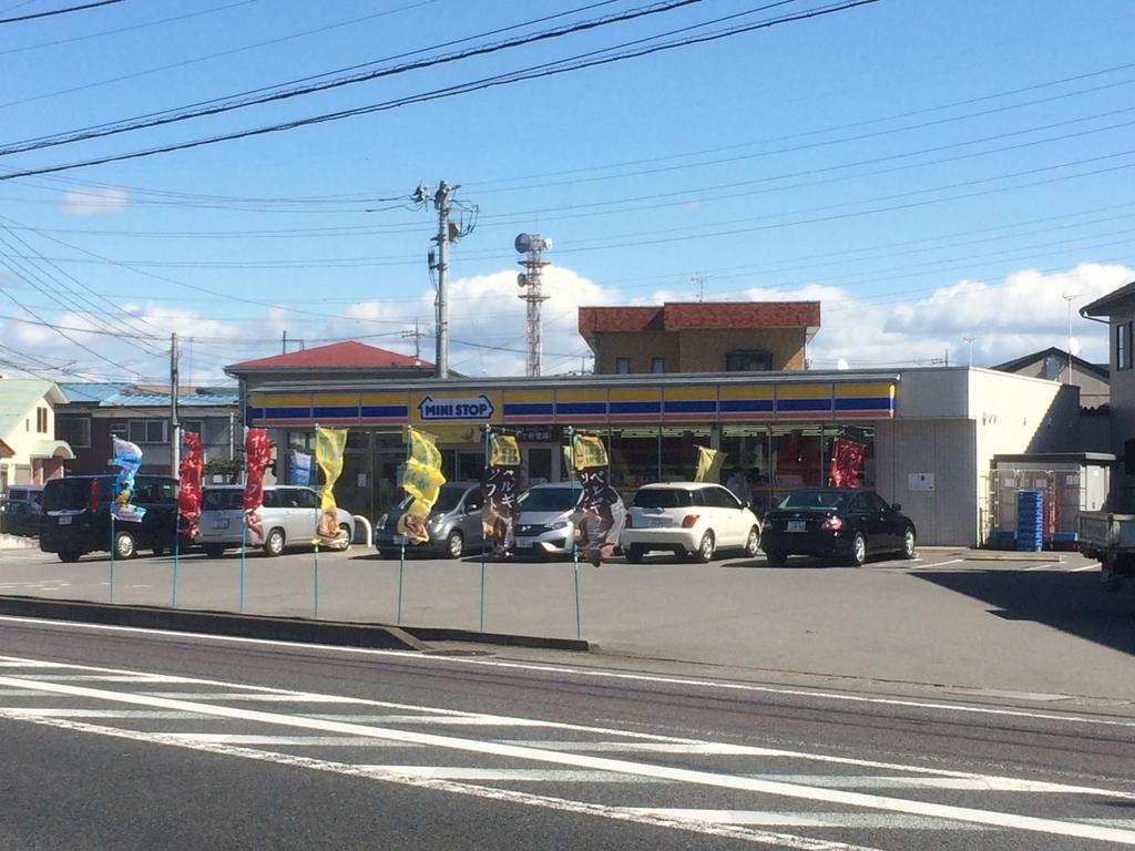 コンビニ　ミニストップ宇都宮御幸本町店（コンビニ）まで814m