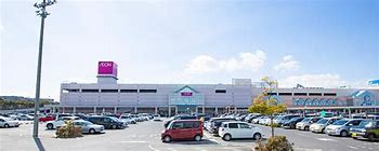 スーパー　イオン三好店（スーパー）まで327m