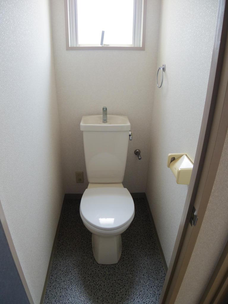ディア.ウインケル.Y2のトイレ写真