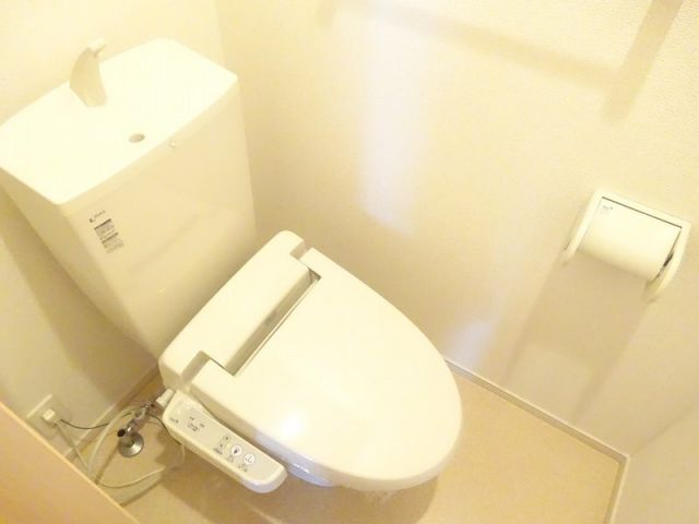 【ディアコ－トIIのトイレ】