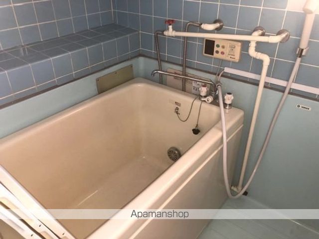 メゾン倉前の風呂写真