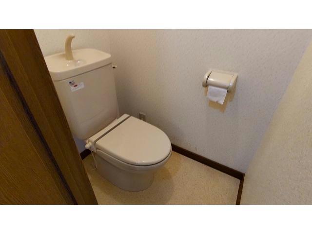 【北斗市大工川のアパートのトイレ】